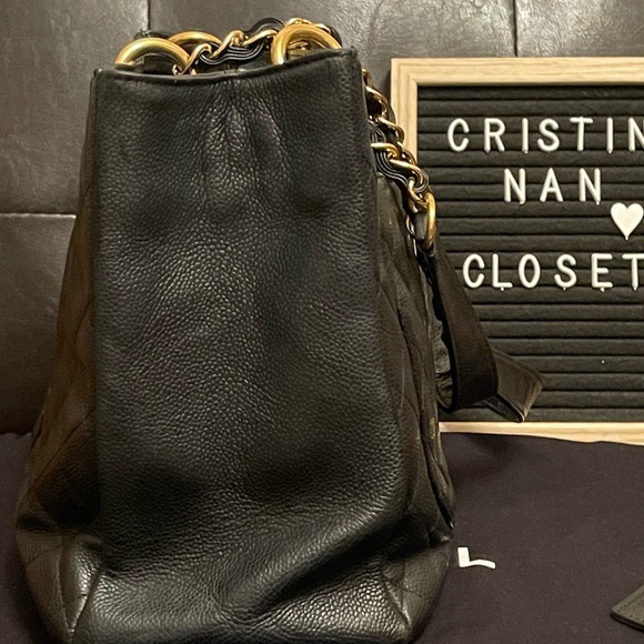 CHANEL GST BLACK CAVIAR GHW TOTE BAG - Picture 3 of 16